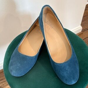 Naturalizer Blue Suede Flats
